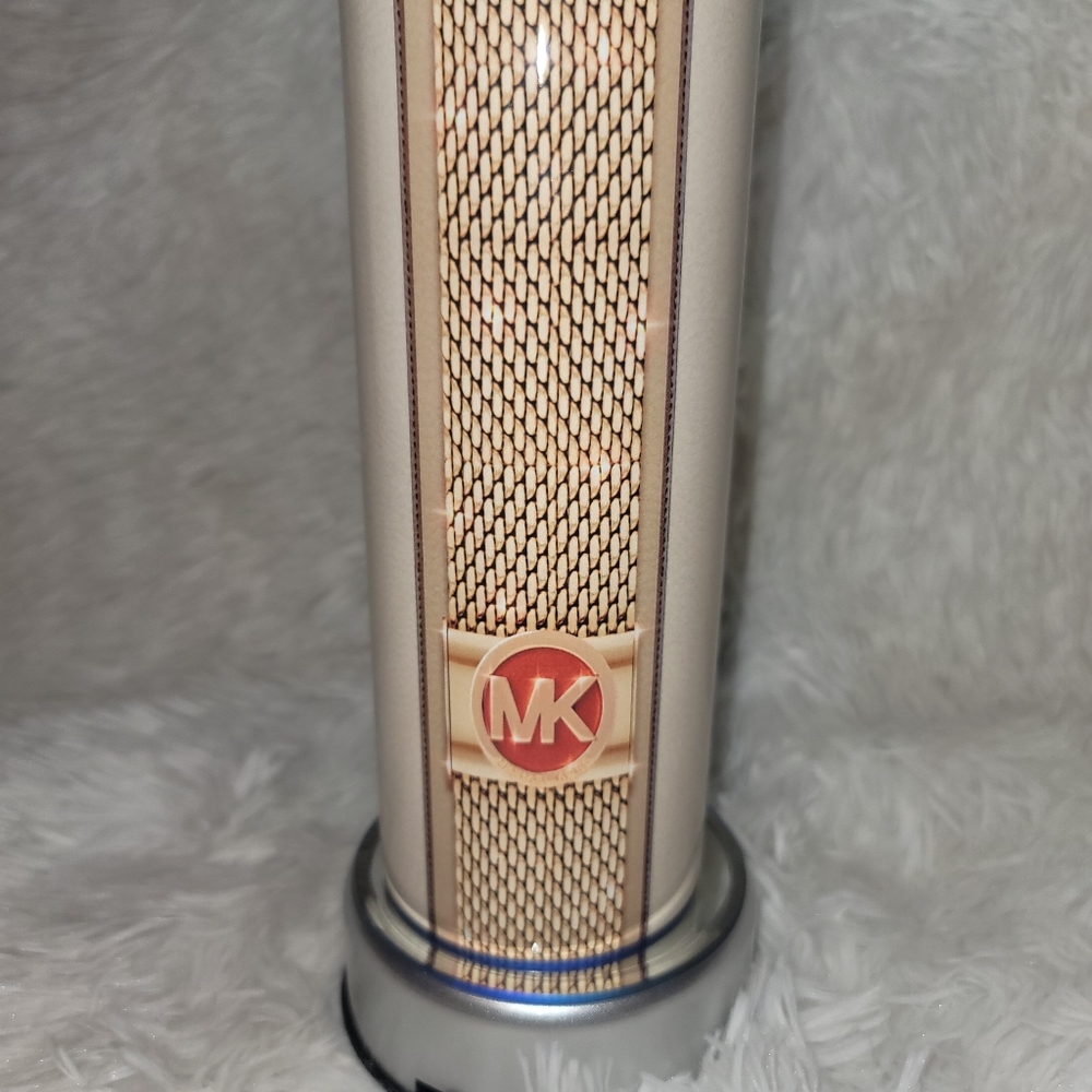 Tumblers - Picture 3 of 14